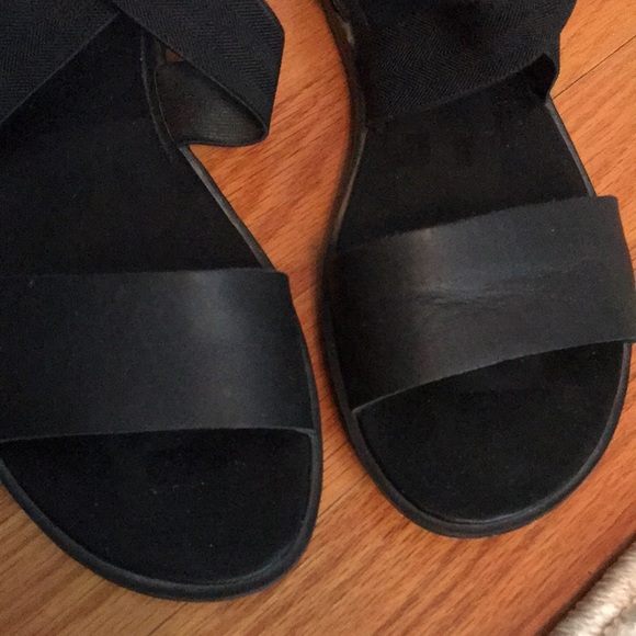 Sorel sandals - Picture 5 of 5